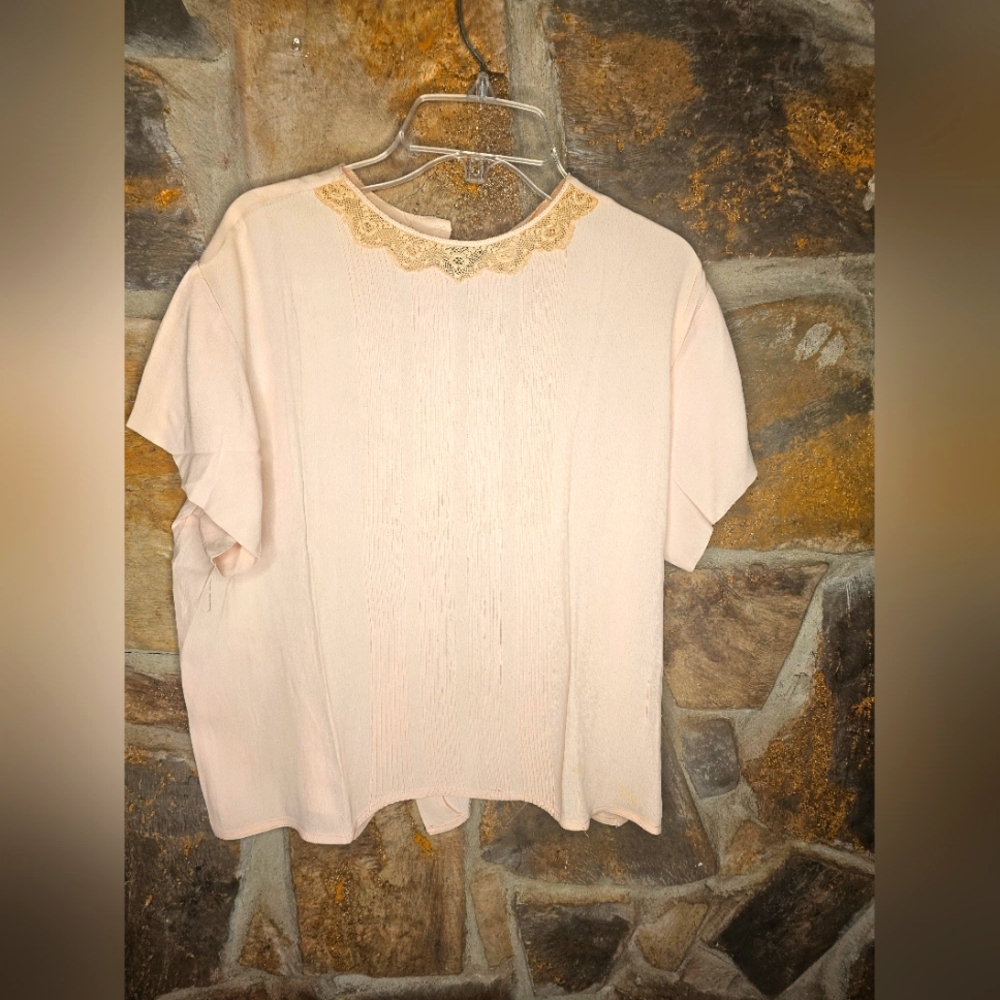 1940's- 50's pink blouse with inset lace handmade